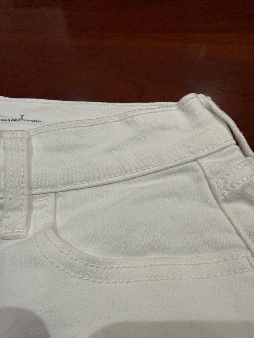 Old Navy White Denim Shorts - Picture 4 of 5
